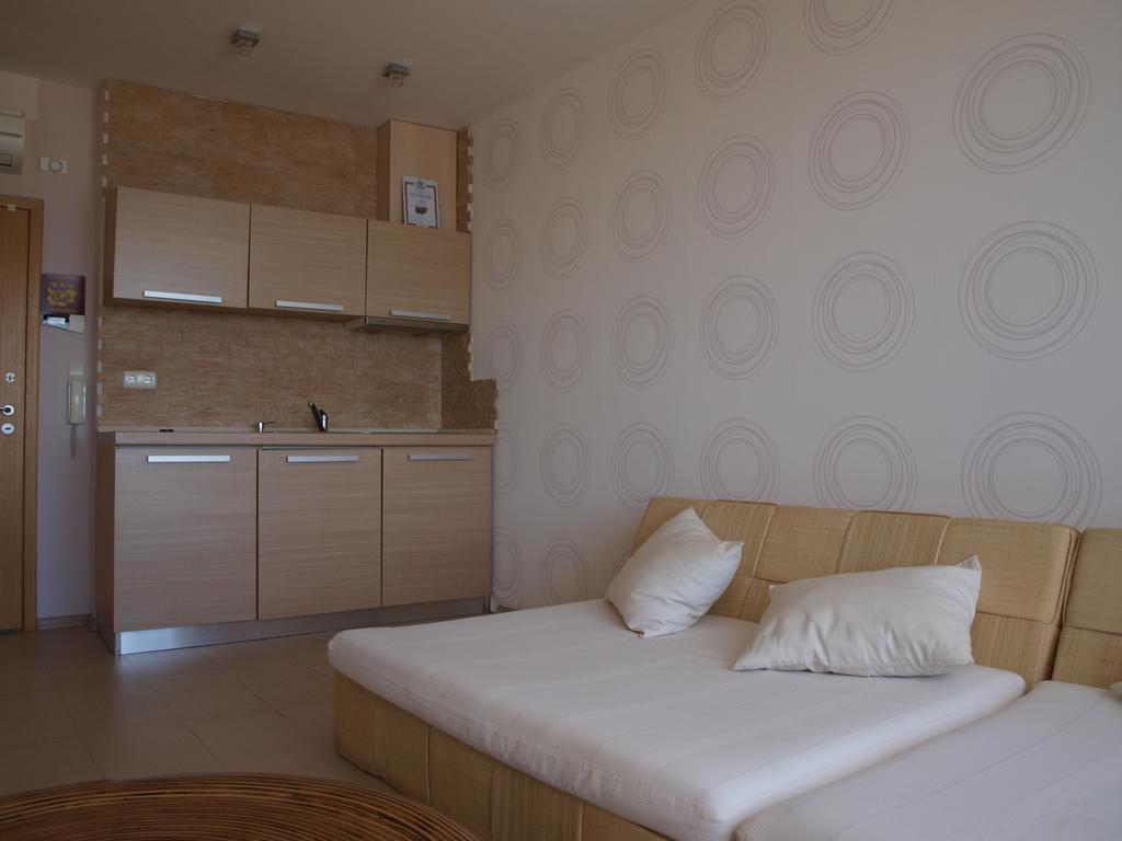 Apartments In Villa Rouge Sosopol Zimmer foto